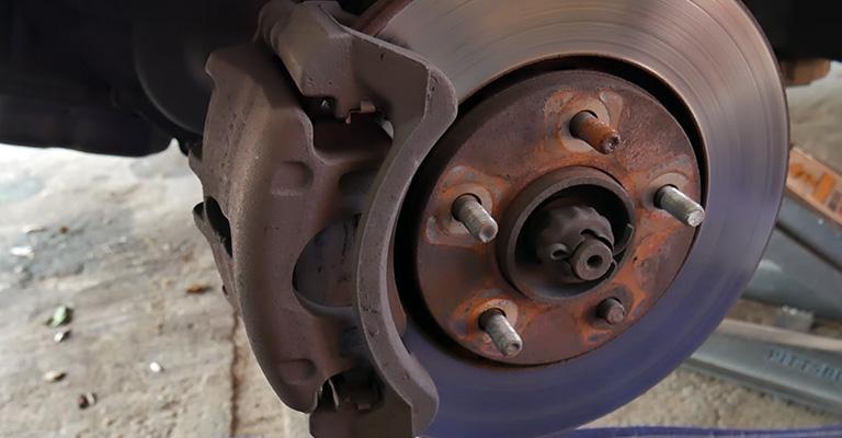 Cheapest Way to Replace Brake Pads FI