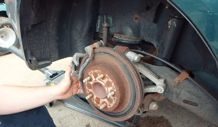 When To Replace Pontiac G6 Rotors