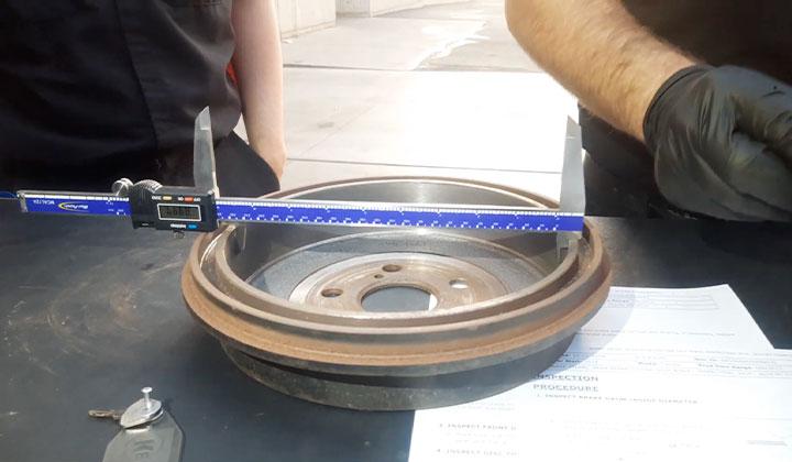 Measure Rotor Diameter from Center Hole