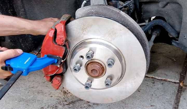 Install Anti-Rattle Clips on Brake Pads