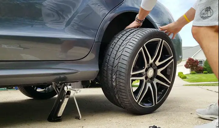 Remove wheel