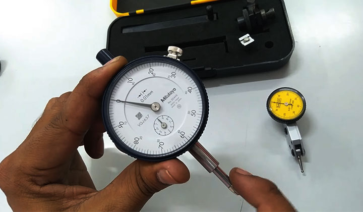 The Parts of a Dial Indicator