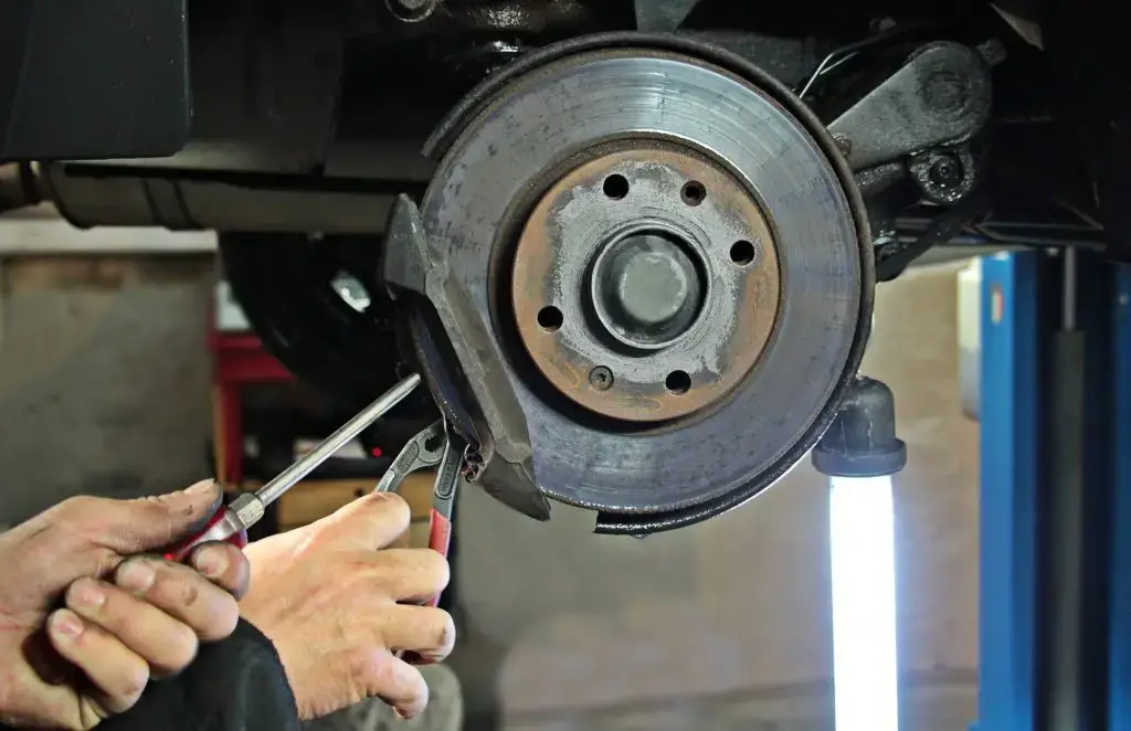 how to turn a brake rotor